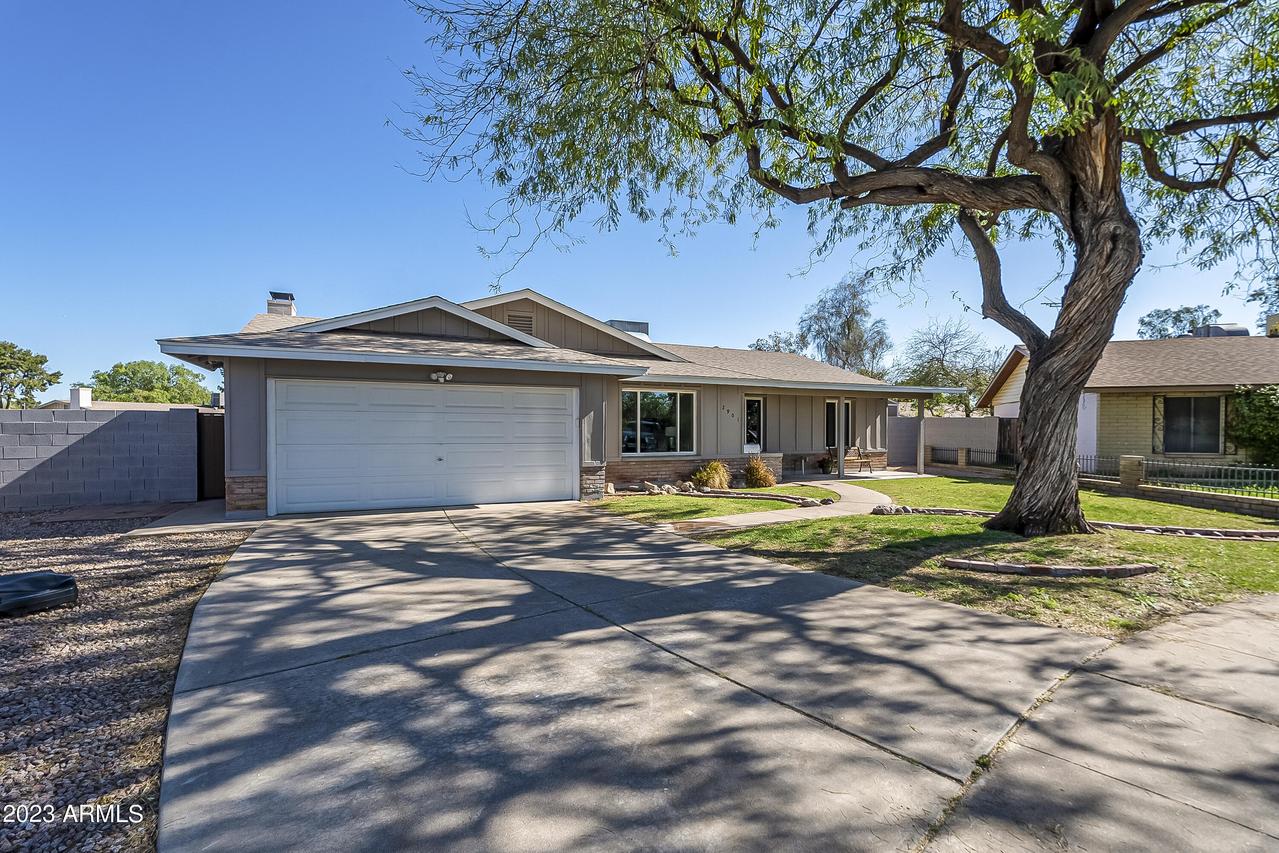 2901 S Juniper St., Tempe, AZ 85282