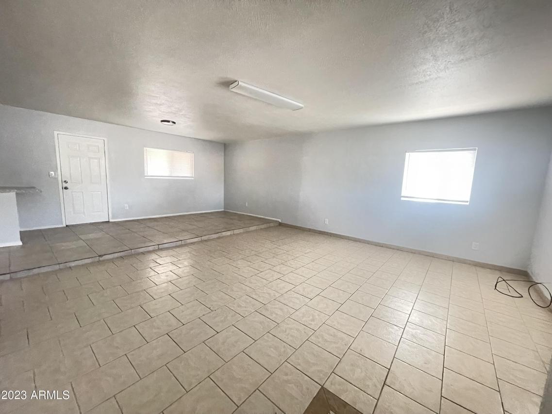 4647 E Burgess Ln., Phoenix, AZ 85042