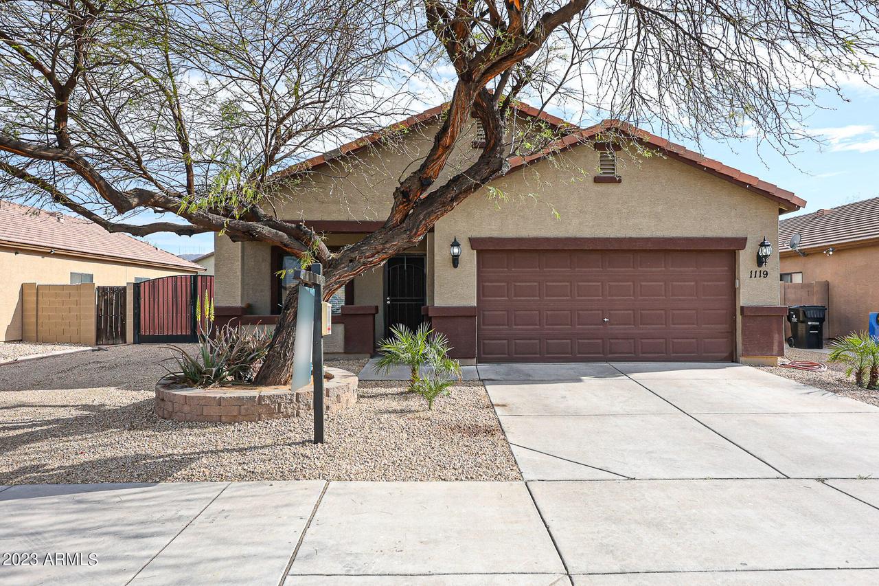 1119 W Carson Rd., Phoenix, AZ 85041