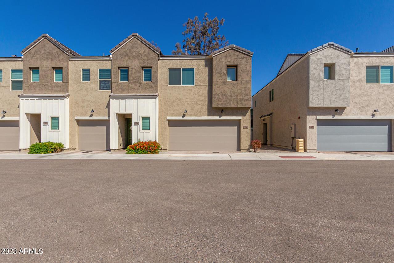 2284 W Harmont Dr., Phoenix, AZ 85021