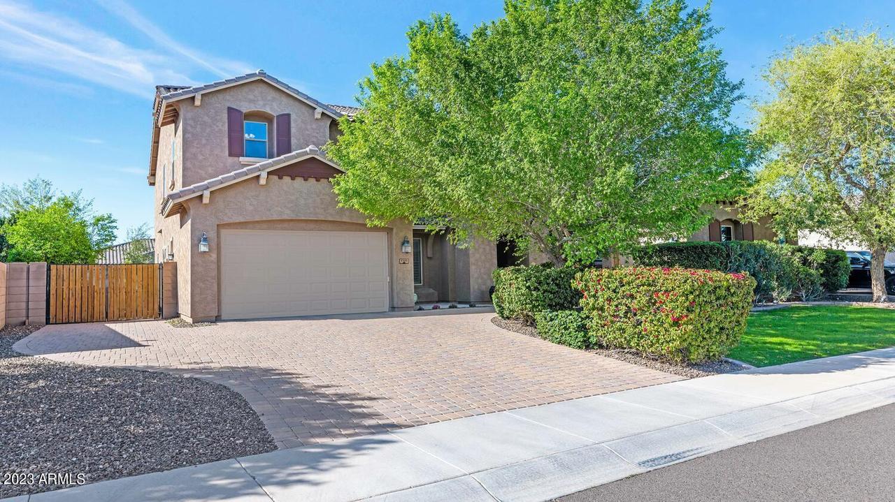 9359 W Los Gatos Dr., Peoria, AZ 85383