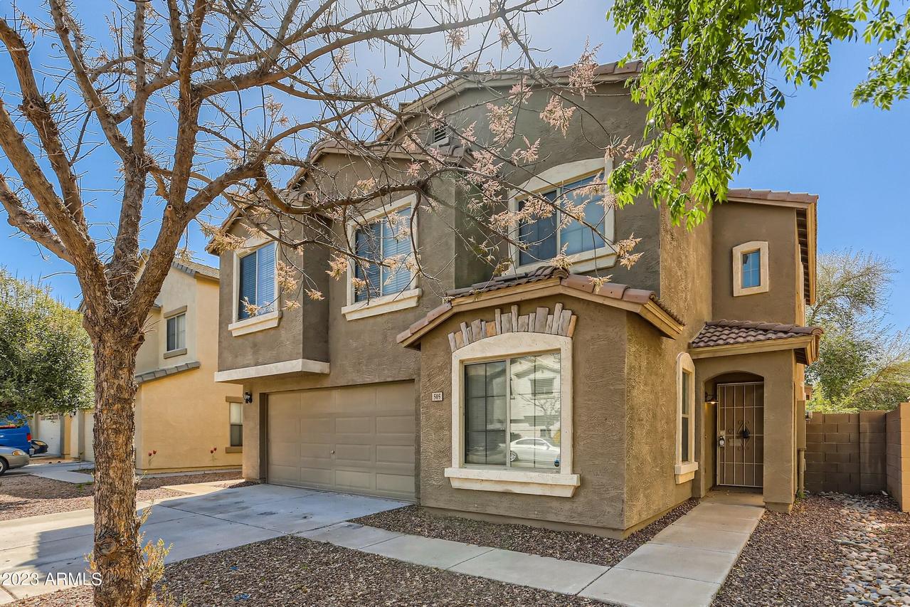 505 E Christopher St., San Tan Valley, AZ 85140