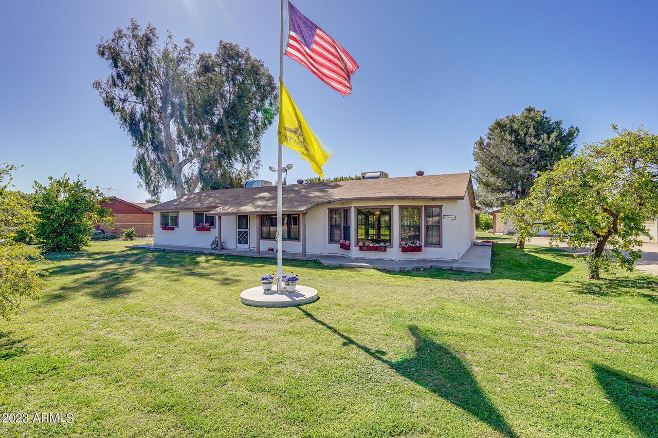 7009 W Country Gables Dr., Peoria, AZ 85381
