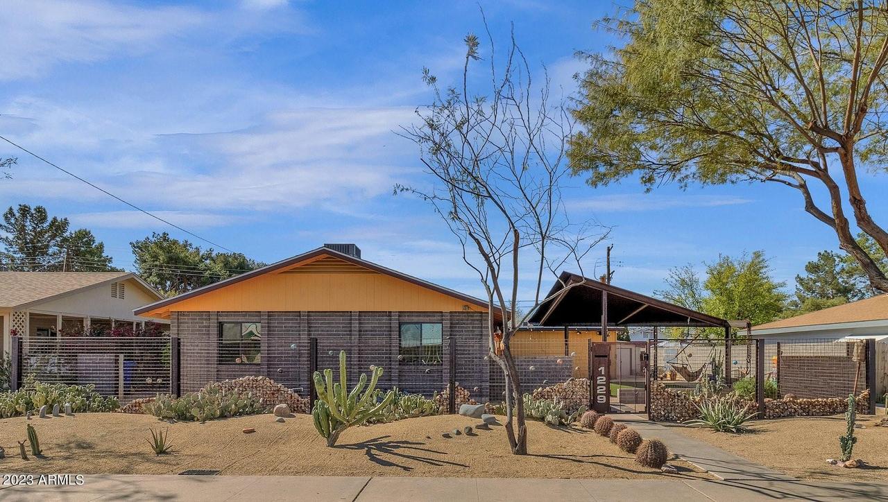 1229 W 10th St., Tempe, AZ 85281