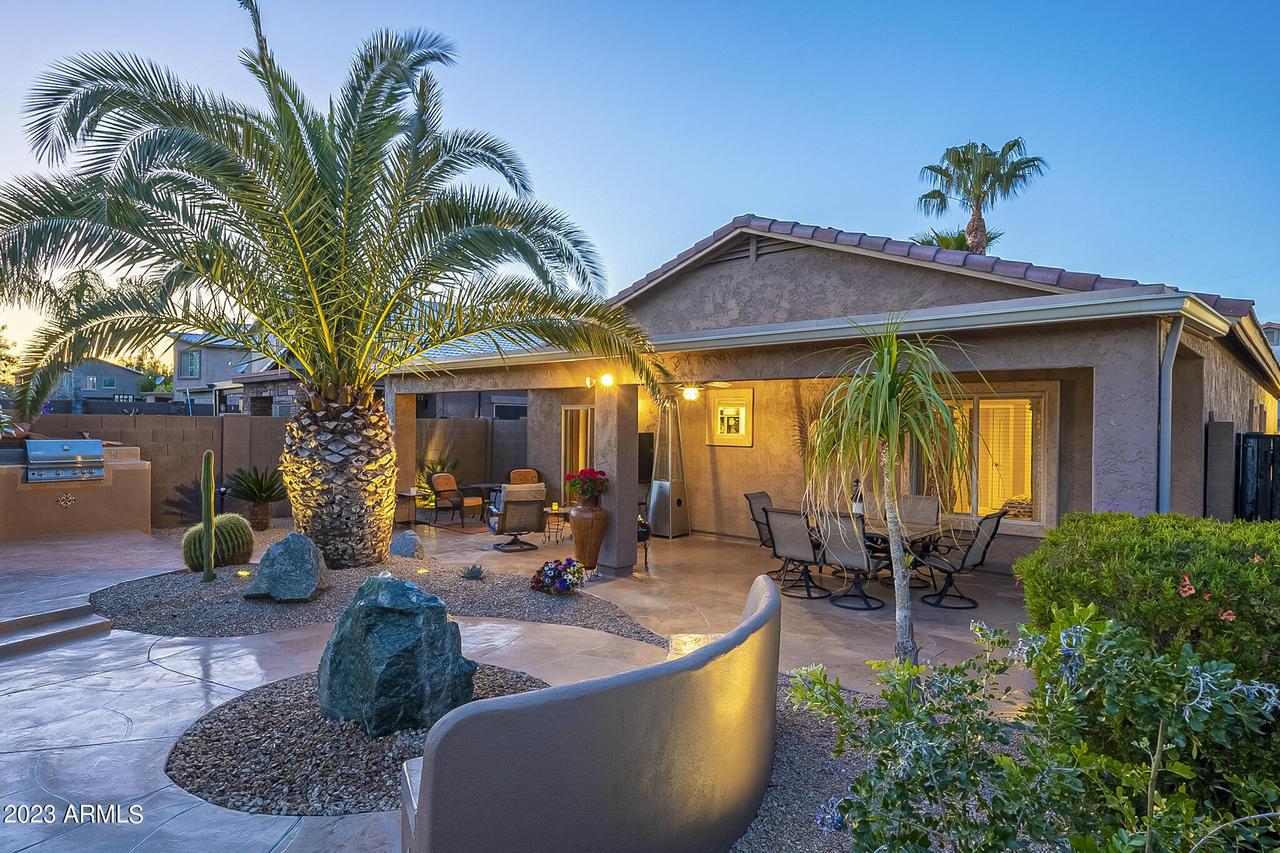 1173 E Daisy Way, San Tan Valley, AZ 85143