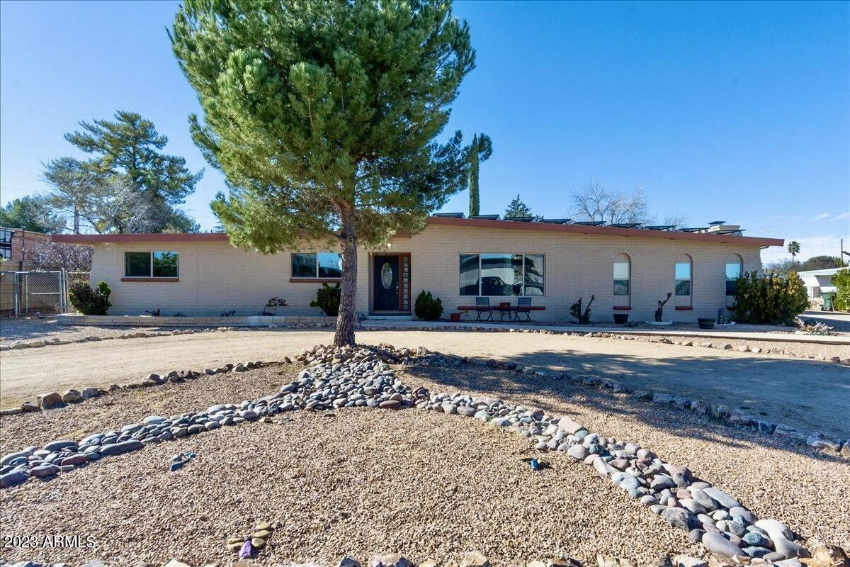 832 Calle Gardenia, Sierra Vista, AZ 85635