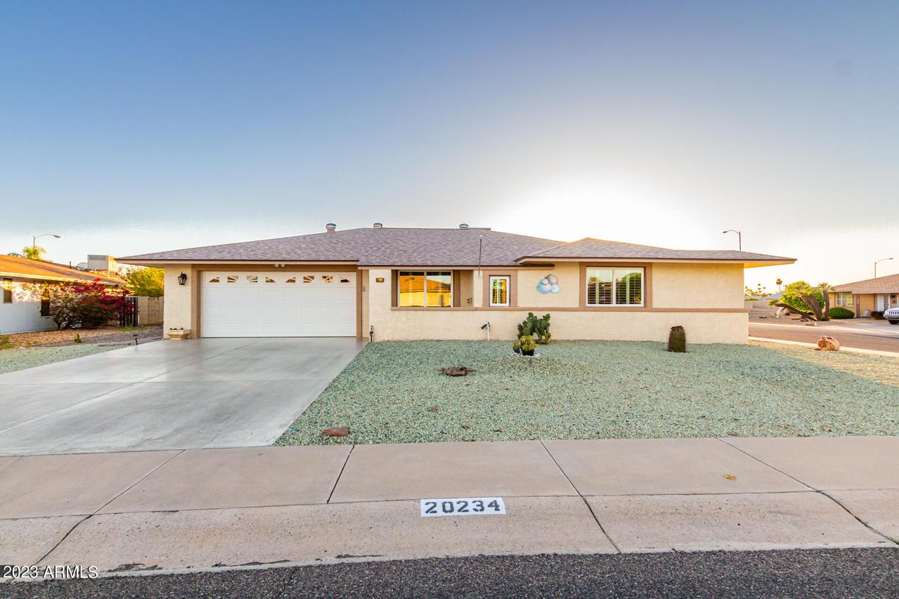 20234 N 126th Ave., Sun City West, AZ 85375