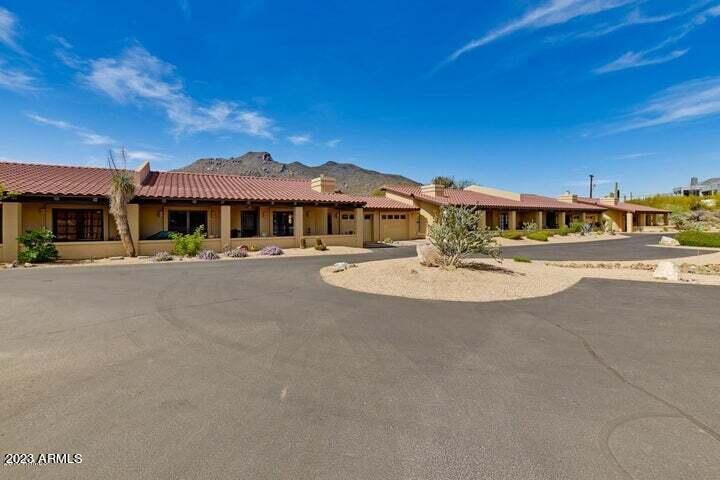 37206 N Tom Darlington Dr. #13, Carefree, AZ 85377