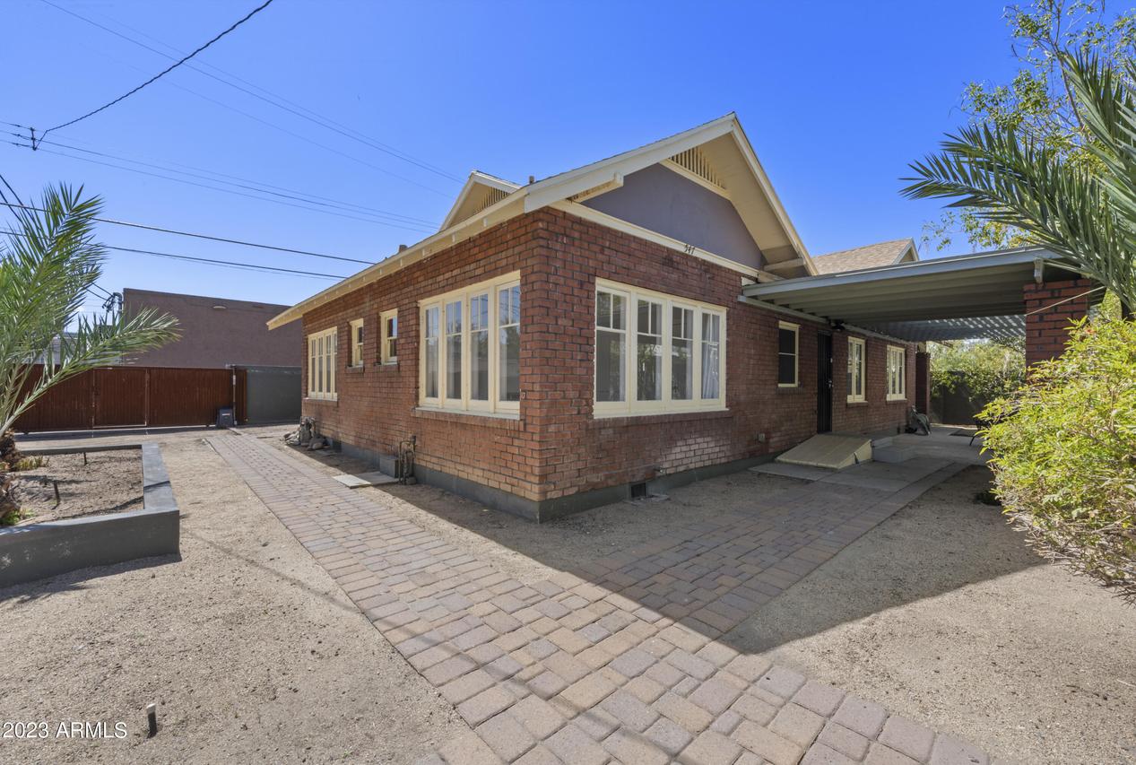 547 W Portland St., Phoenix, AZ 85003