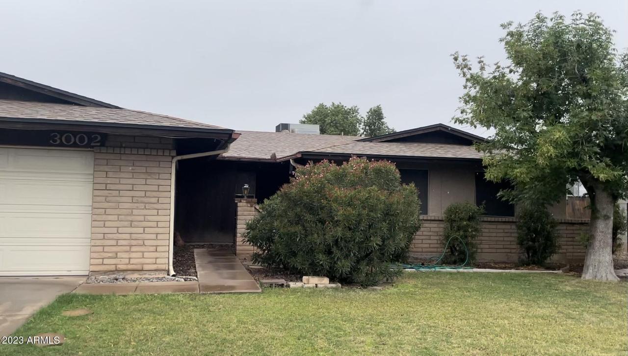 3002 S Saguaro Cir., Mesa, AZ 85202