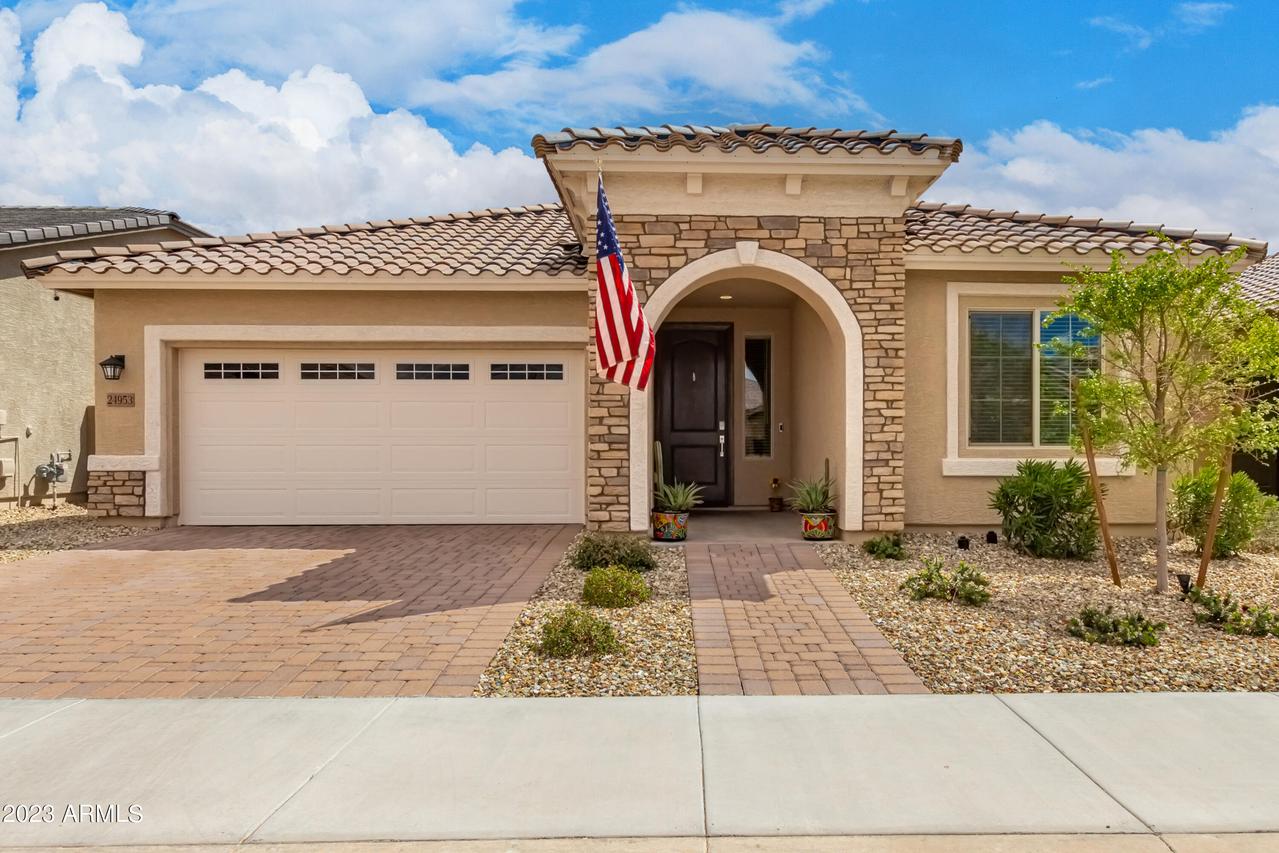 24953 N 172nd Dr., Surprise, AZ 85387