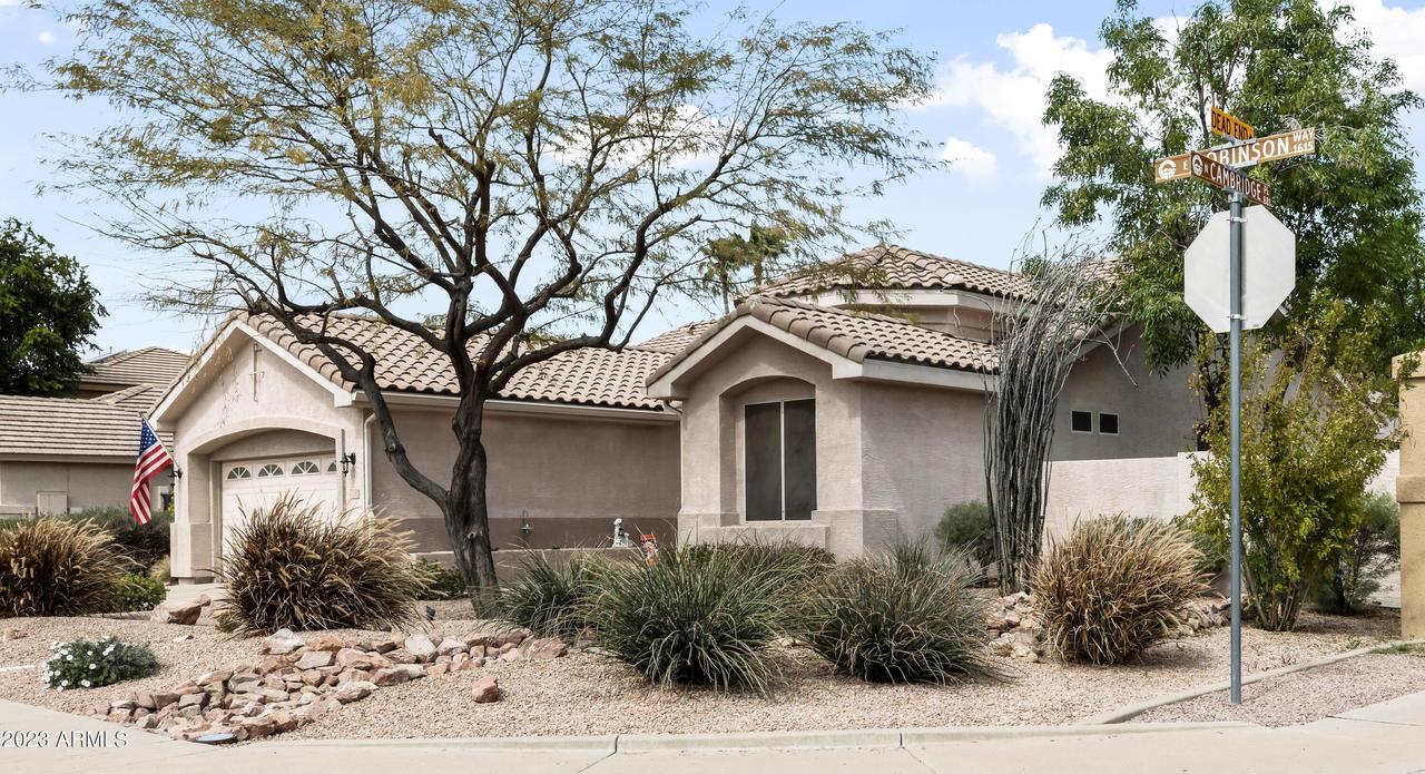 1590 E Robinson Way, Chandler, AZ 85225
