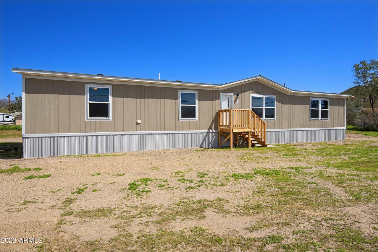 34301 S Luellen Dr., Black Canyon City, AZ 85324