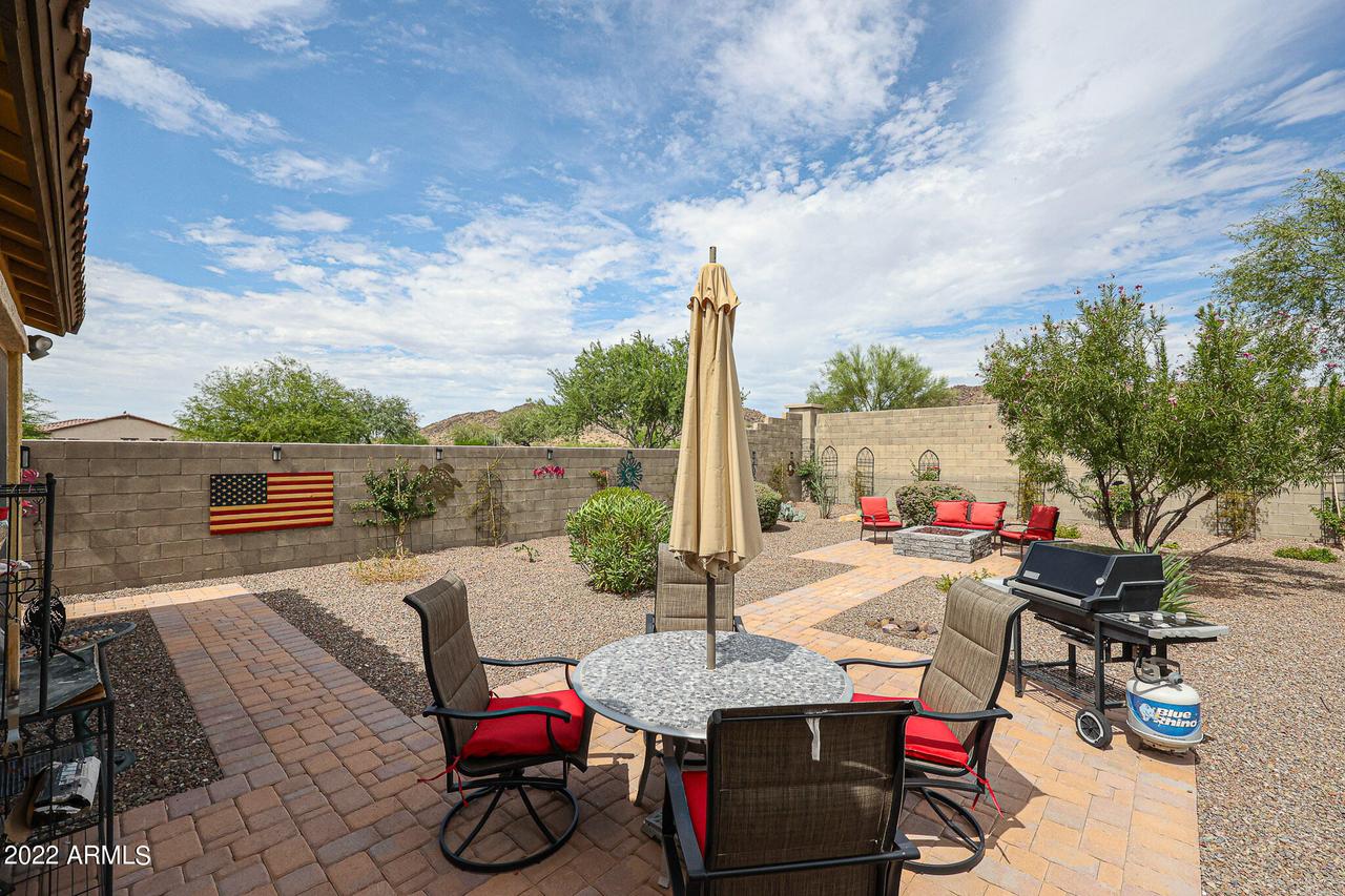 17131 S 174th Dr., Goodyear, AZ 85338