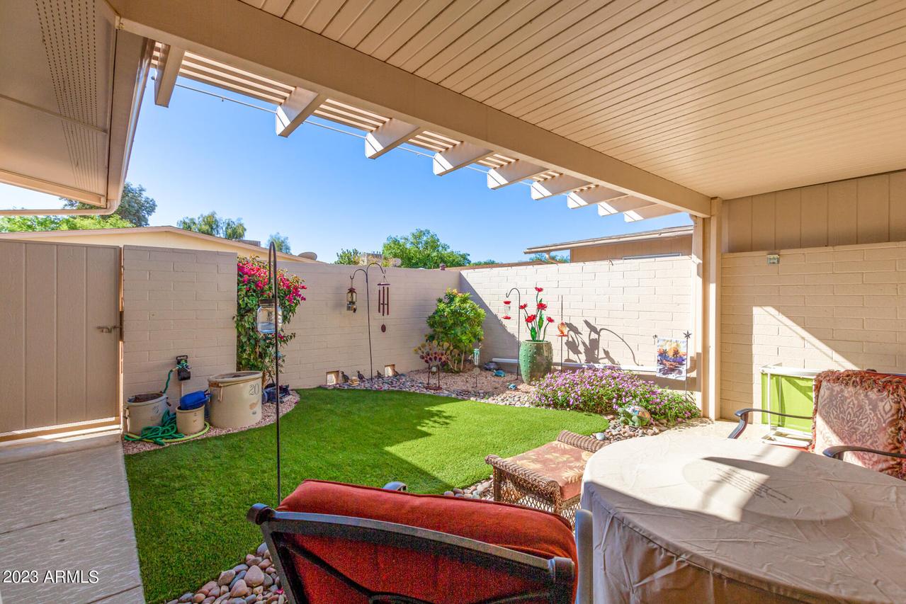 13427 W Copperstone Dr., Sun City West, AZ 85375