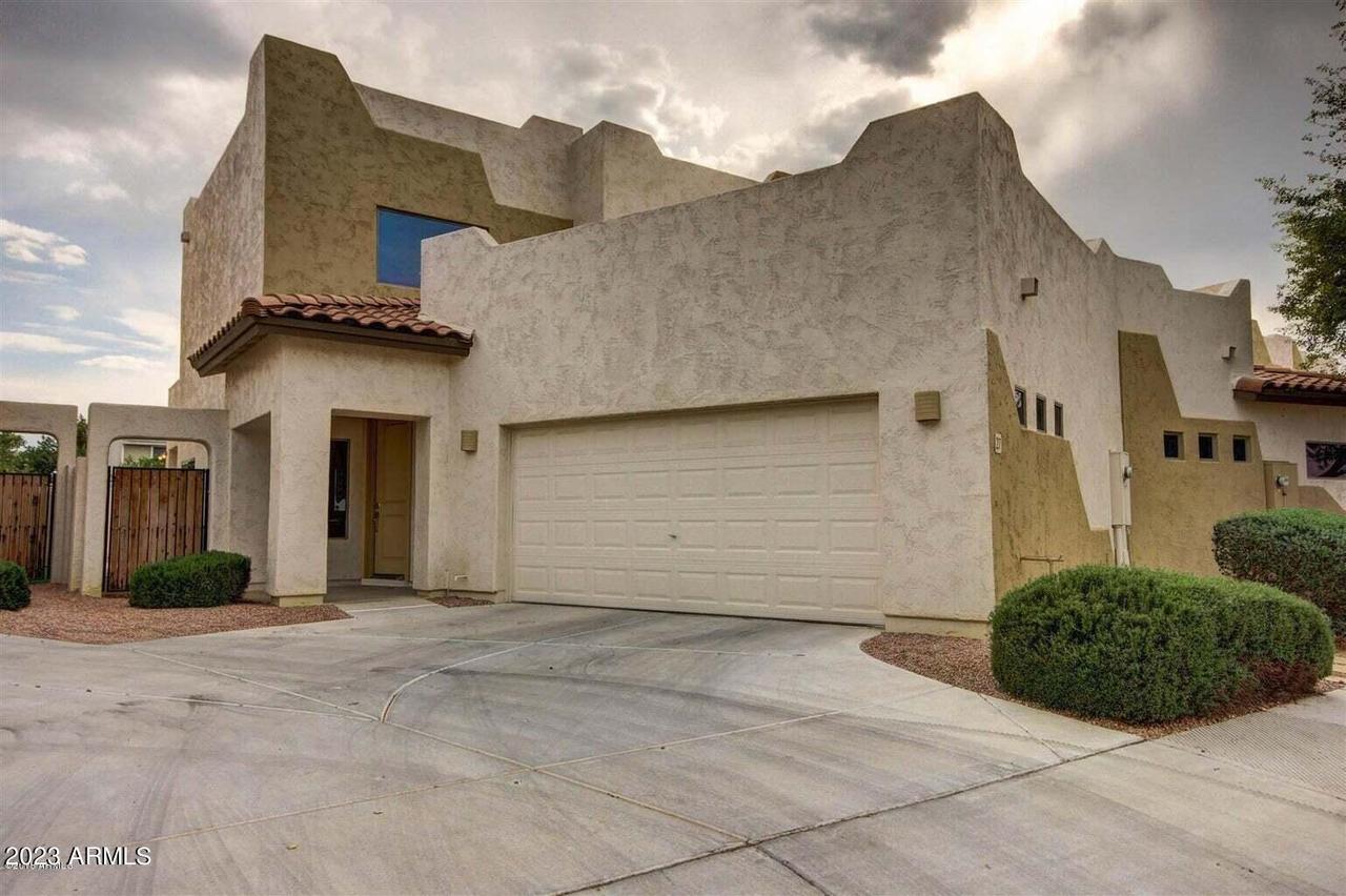 544 N Alma School Rd. #27, Mesa, AZ 85201