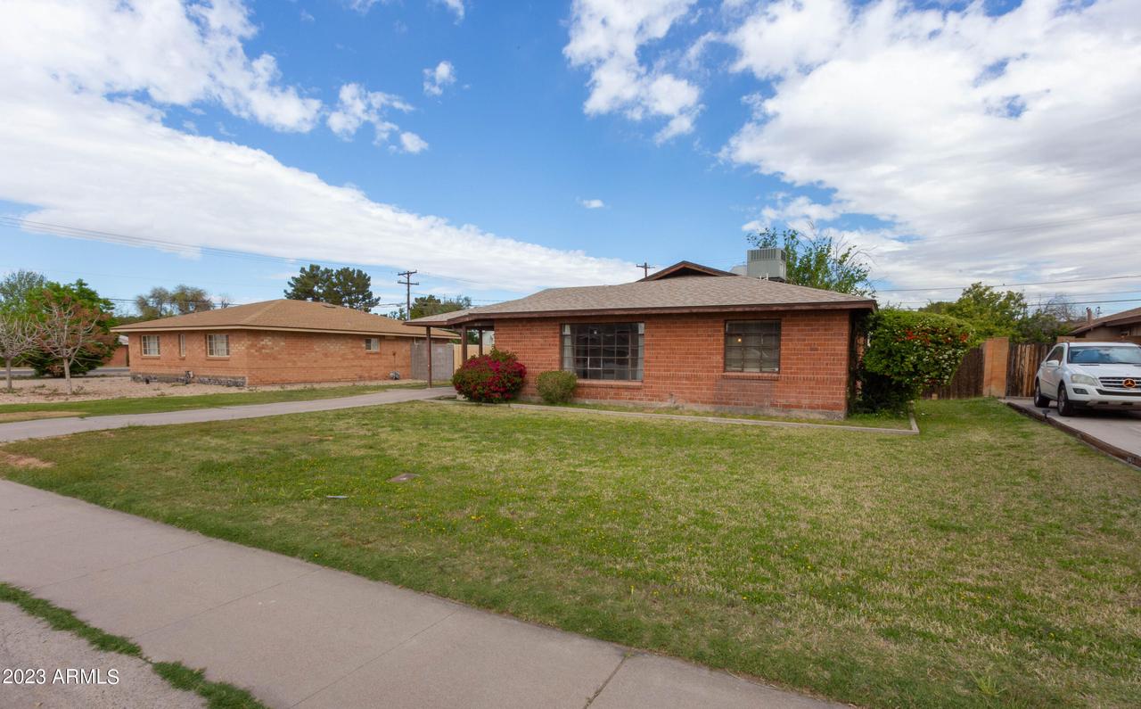 3810 E Clarendon Ave., Phoenix, AZ 85018