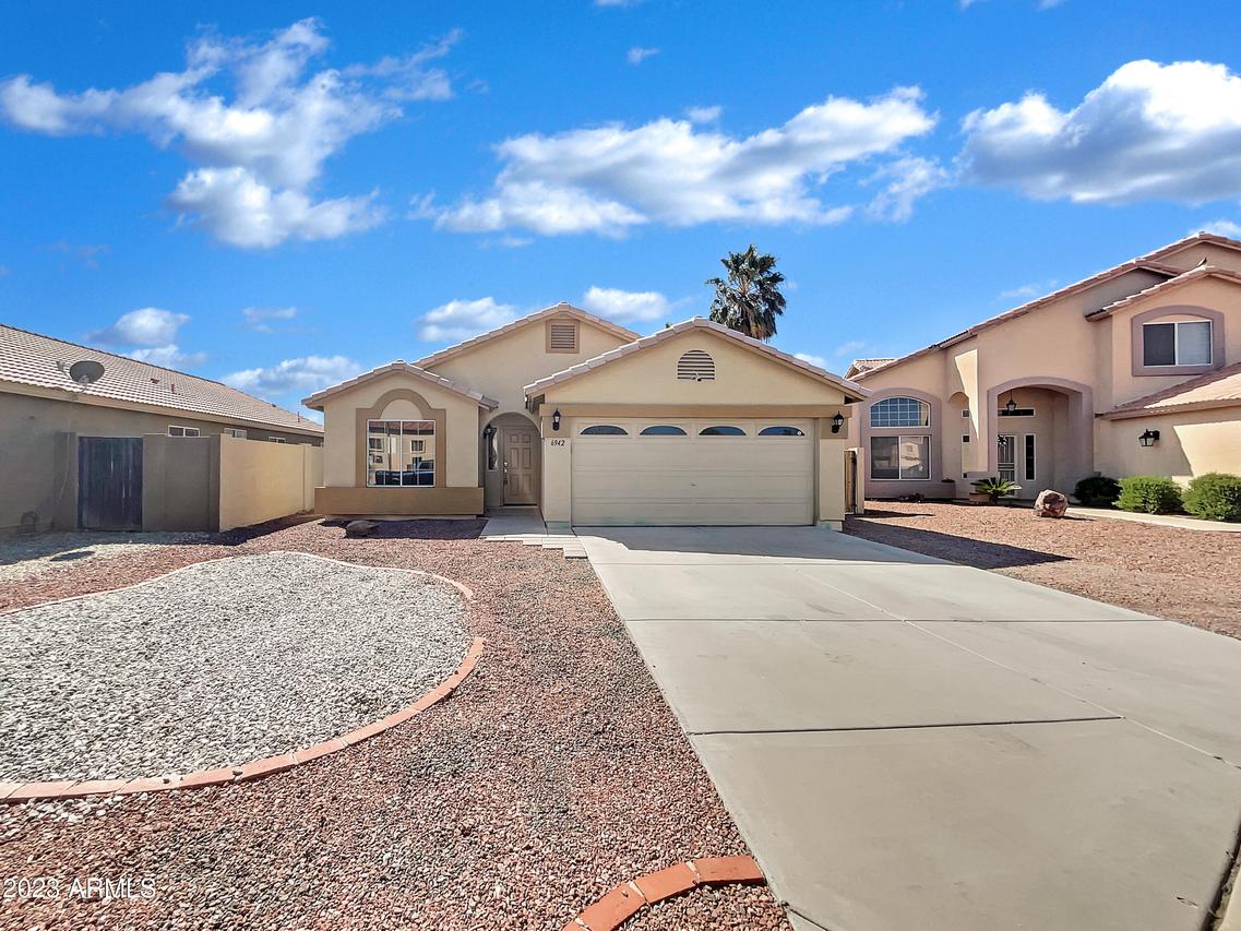 6942 N 74th Ave., Glendale, AZ 85303