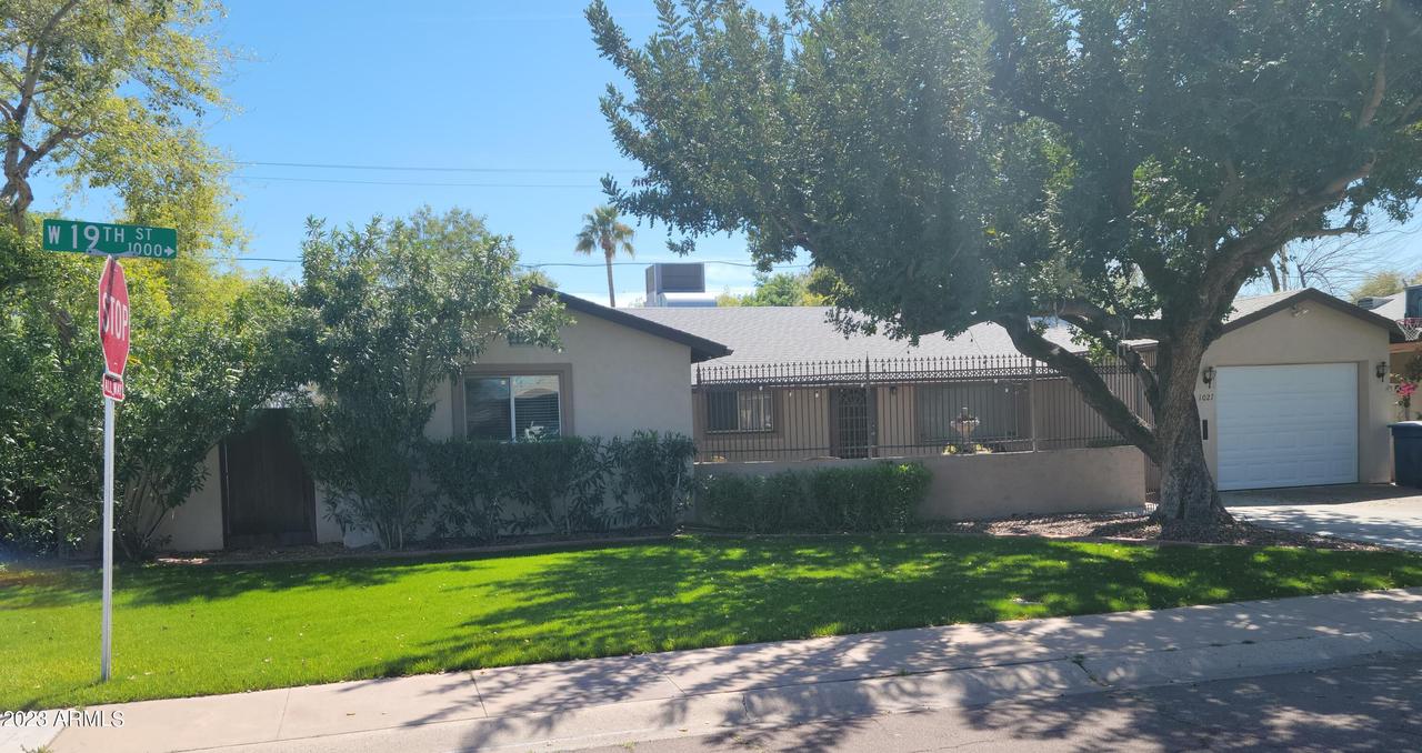 1027 W 19th St., Tempe, AZ 85281