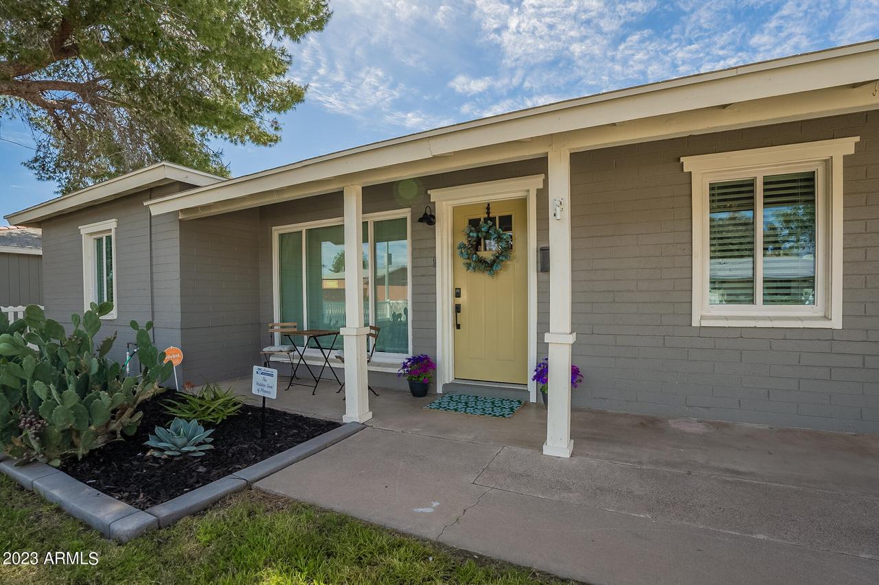 1927 W Keim Dr., Phoenix, AZ 85015