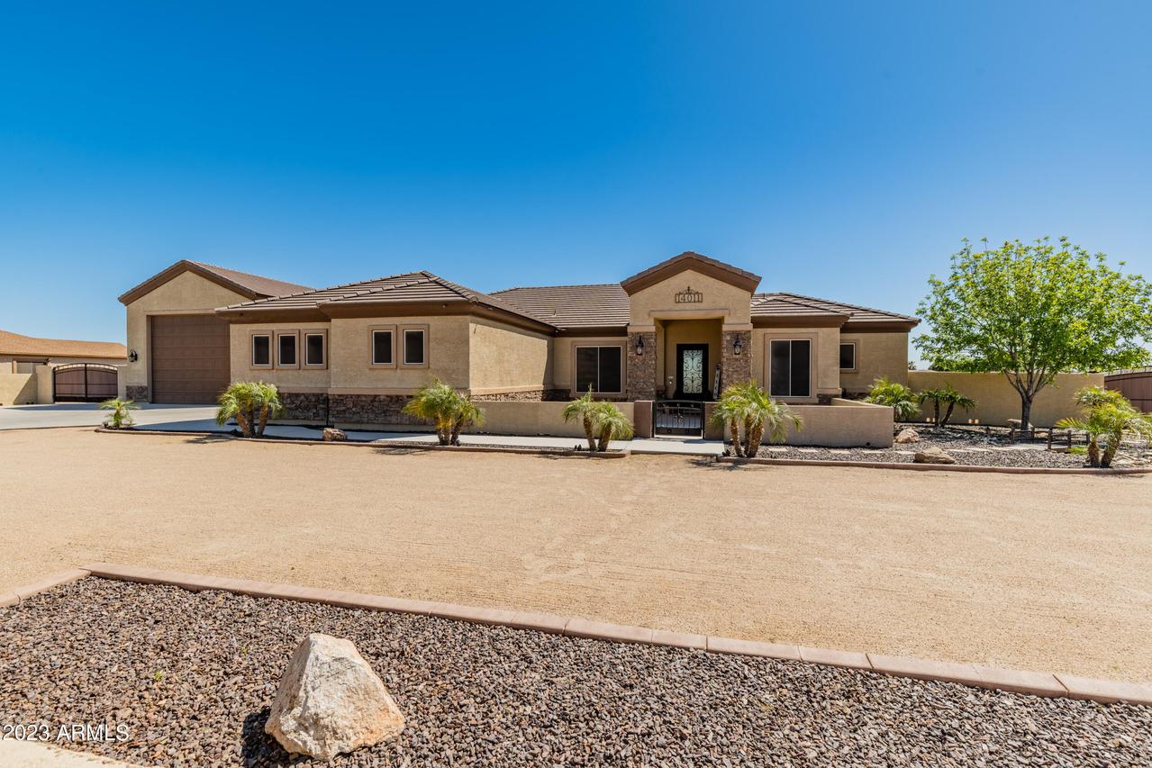 14011 N 181st Ave., Surprise, AZ 85388