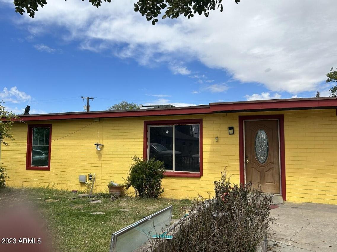 2230 W Cambridge Ave., Phoenix, AZ 85009