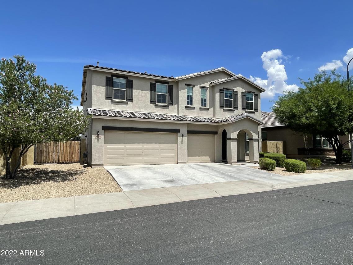 4118 W Desert Ln., Laveen, AZ 85339