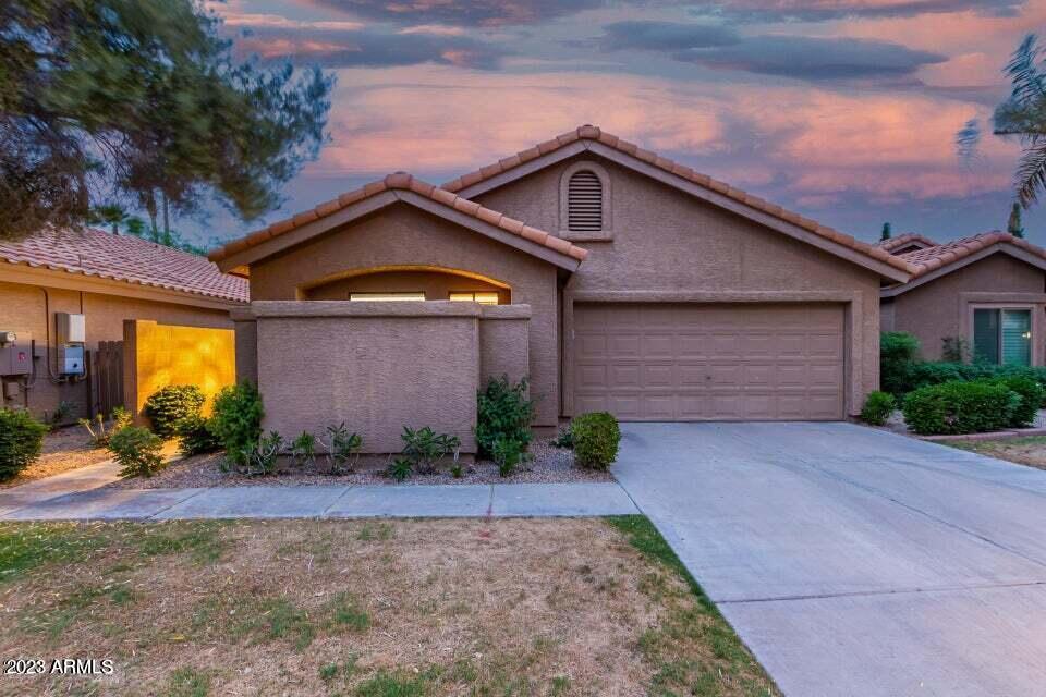 15622 N 50th St., Scottsdale, AZ 85254