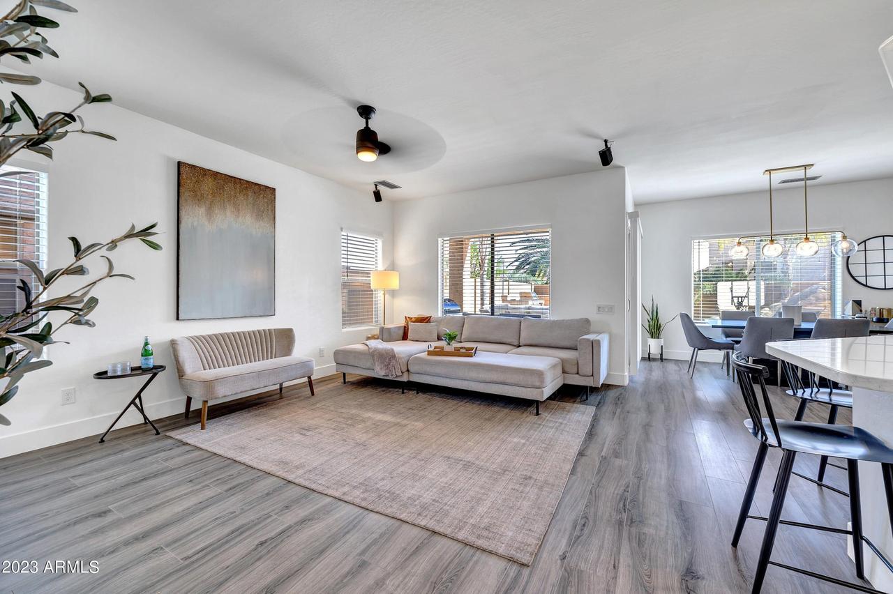 2109 W Kathleen Rd., Phoenix, AZ 85023