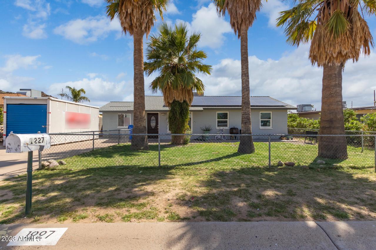 1227 E Eva St., Phoenix, AZ 85020