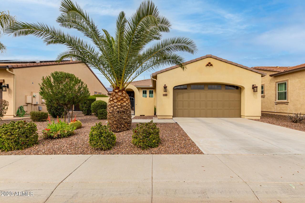37158 N Stoneware Dr., San Tan Valley, AZ 85140