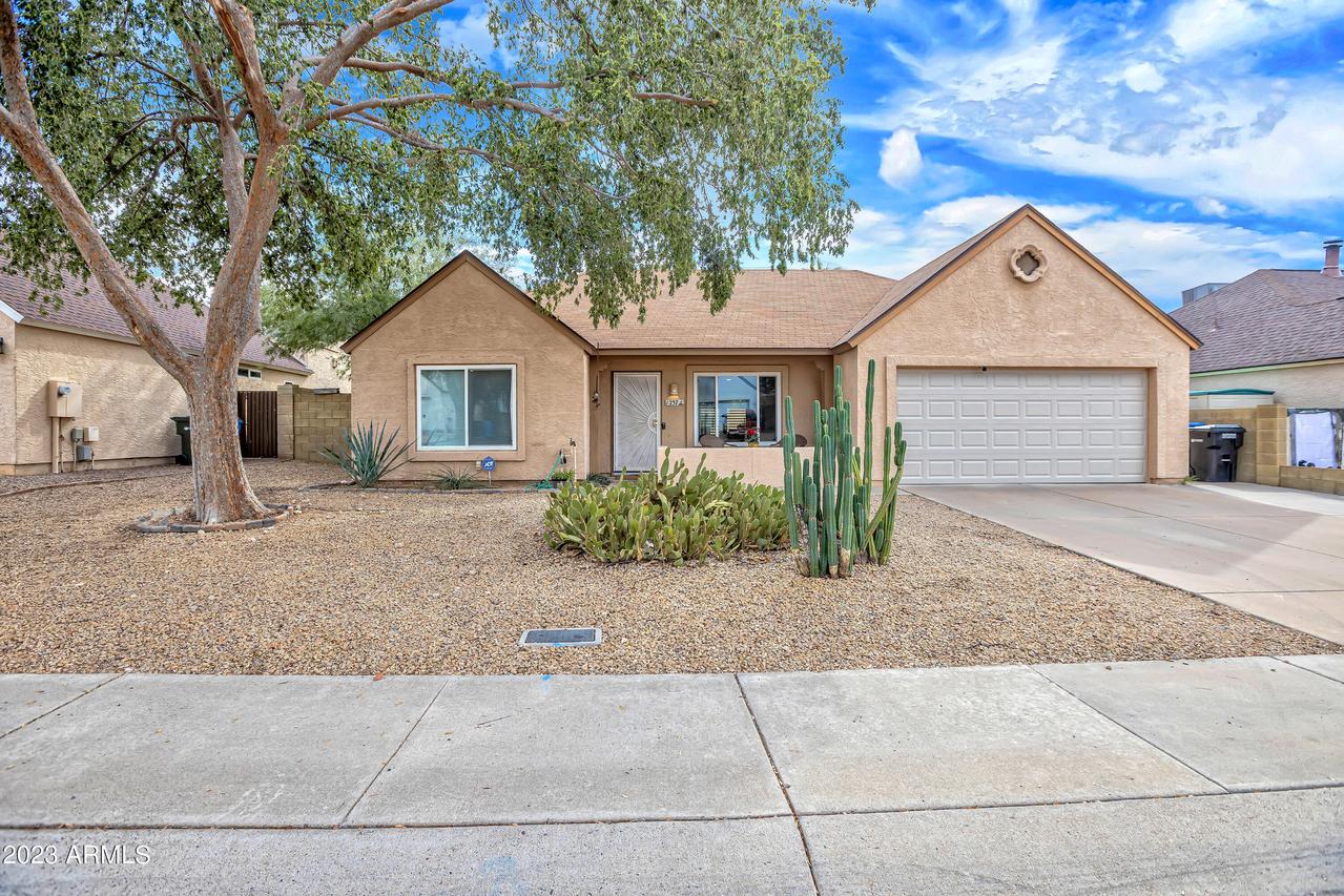 1237 E Piute Ave., Phoenix, AZ 85024