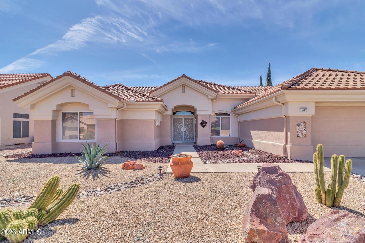 15609 W White Wood Dr., Sun City West, AZ 85375