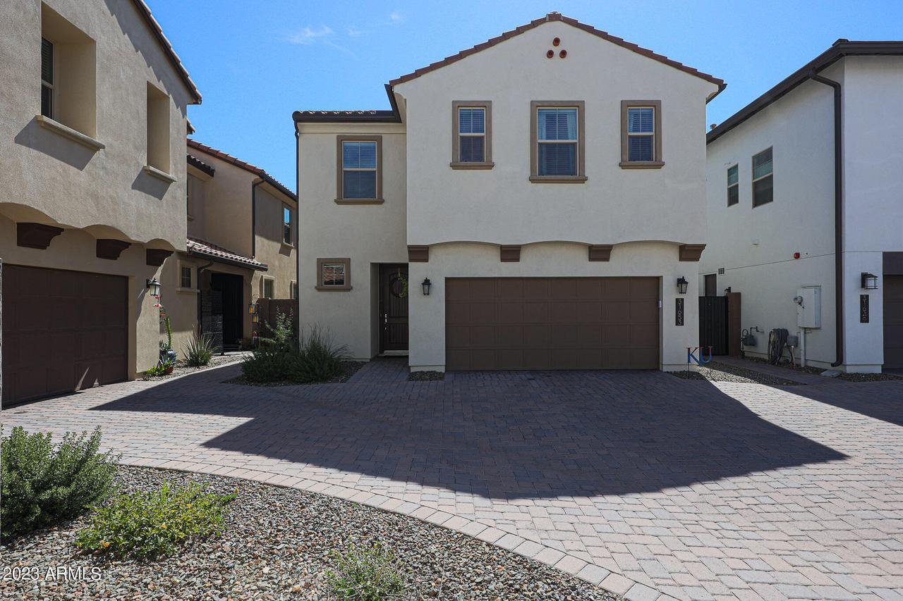 31653 N 24th Dr., Phoenix, AZ 85085