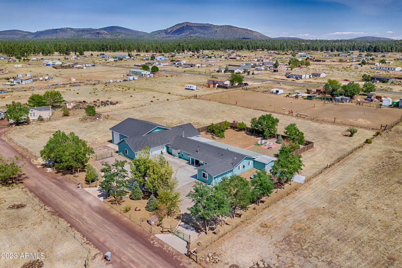 10255 Aurora Rd., Flagstaff, AZ 86004