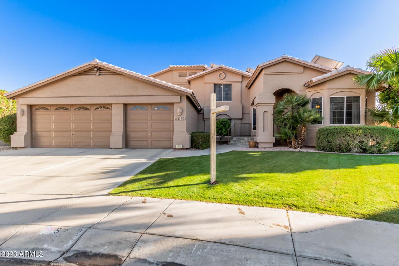 5239 W Rose Garden Ln., Glendale, AZ 85308