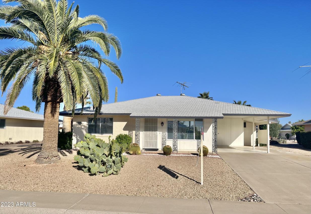 18621 N 104th Dr., Sun City, AZ 85373