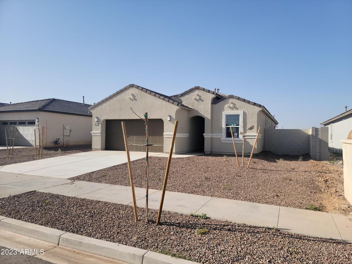 18566 W Hackamore Dr., Surprise, AZ 85387