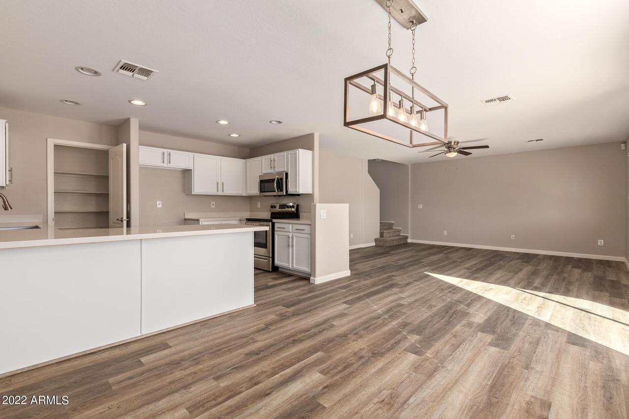 40013 W Sanders Way, Maricopa, AZ 85138