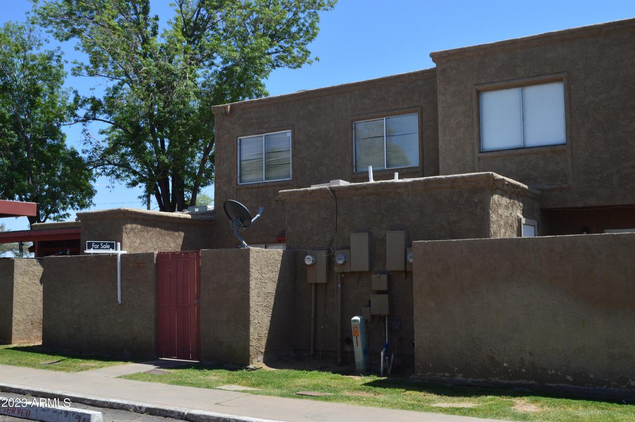 6703 W Devonshire Ave., Phoenix, AZ 85033