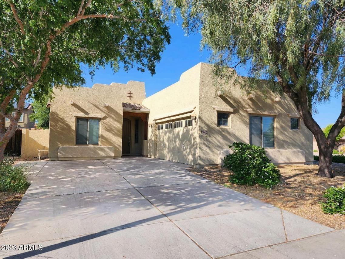 15658 W Monterosa St., Goodyear, AZ 85395