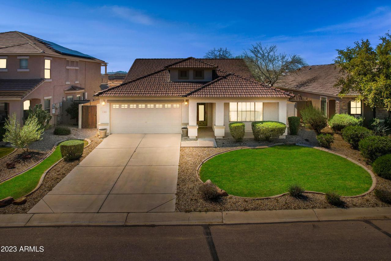 3023 E Desert Moon Tr., San Tan Valley, AZ 85143