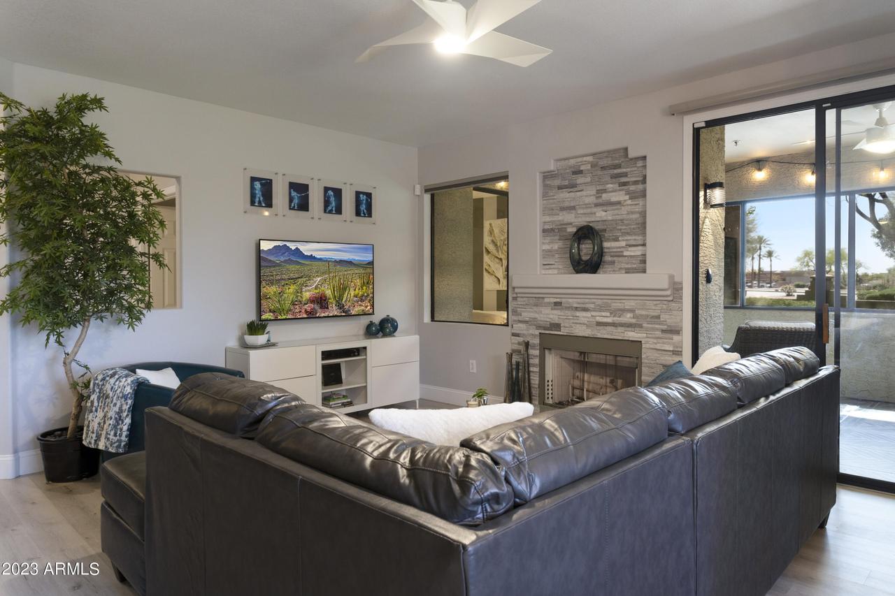 15151 N Frank Lloyd Wright Blvd. #1076, Scottsdale, AZ 85260