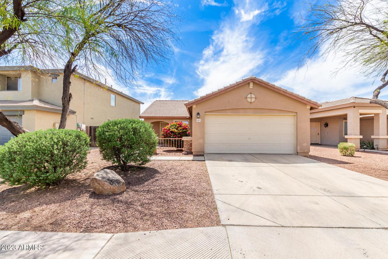 11007 W Elm Ln., Avondale, AZ 85323