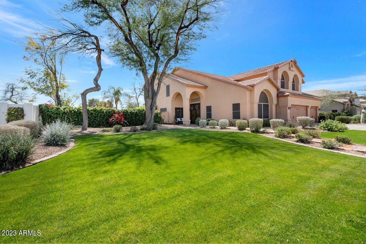 1015 E Liberty Ln., Gilbert, AZ 85296