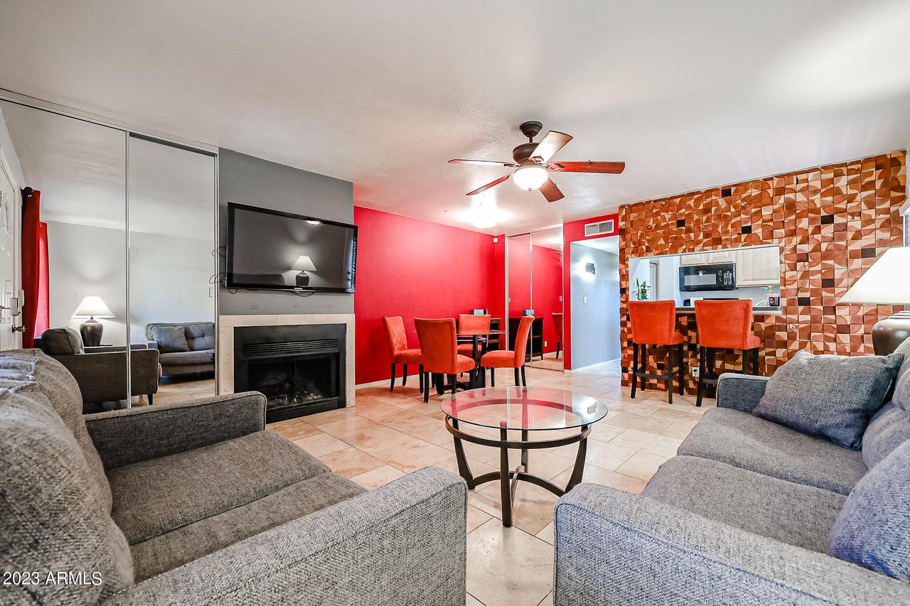 14203 N 19th Ave. #1049, Phoenix, AZ 85023
