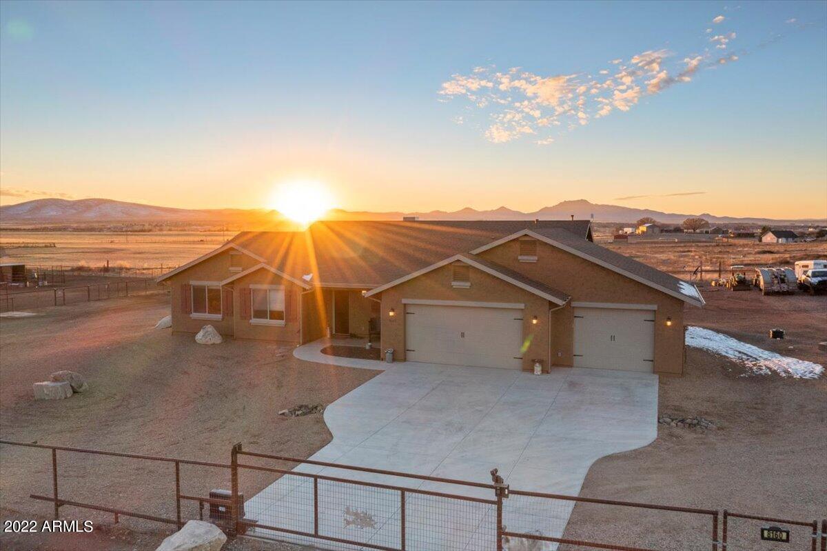8160 N Rose Grace Ln., Prescott Valley, AZ 86315