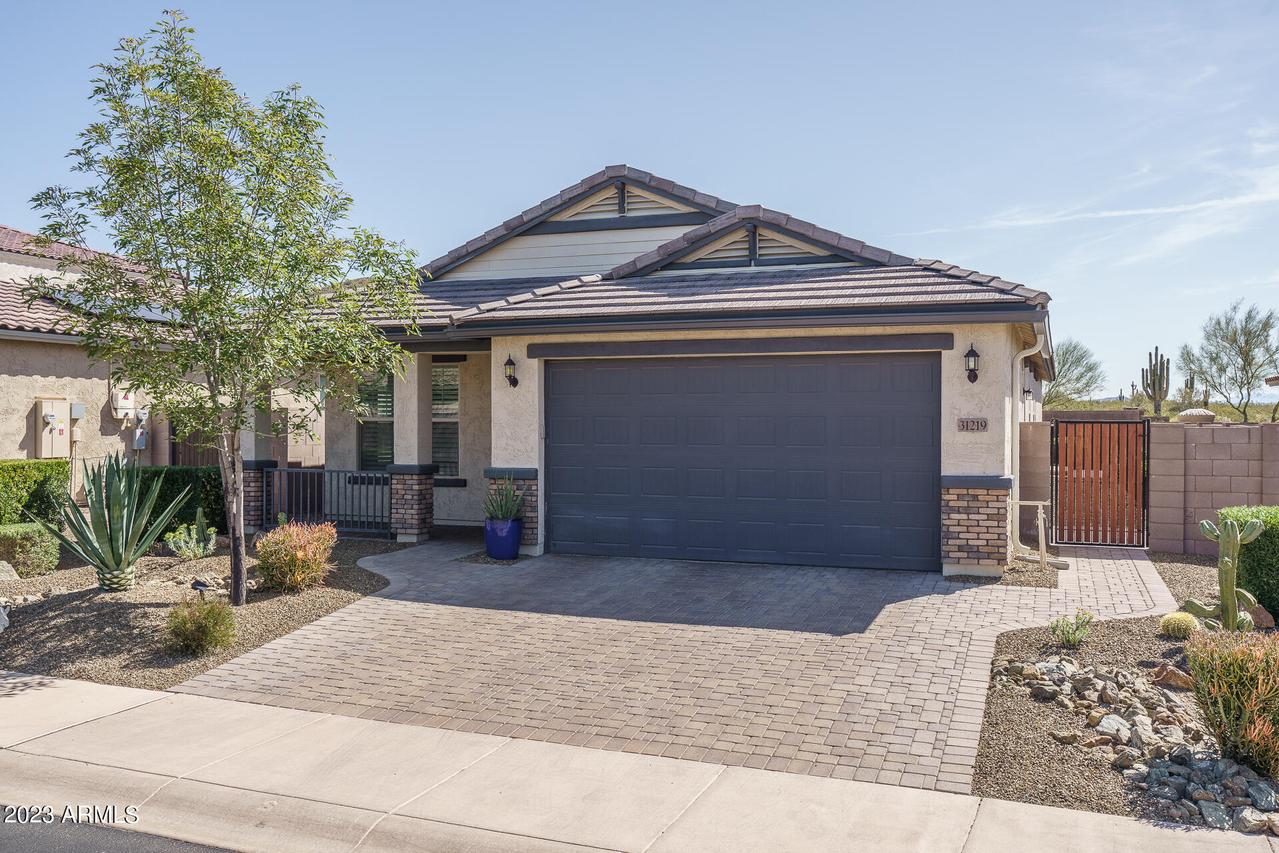 31219 N 6th Pl., Phoenix, AZ 85085