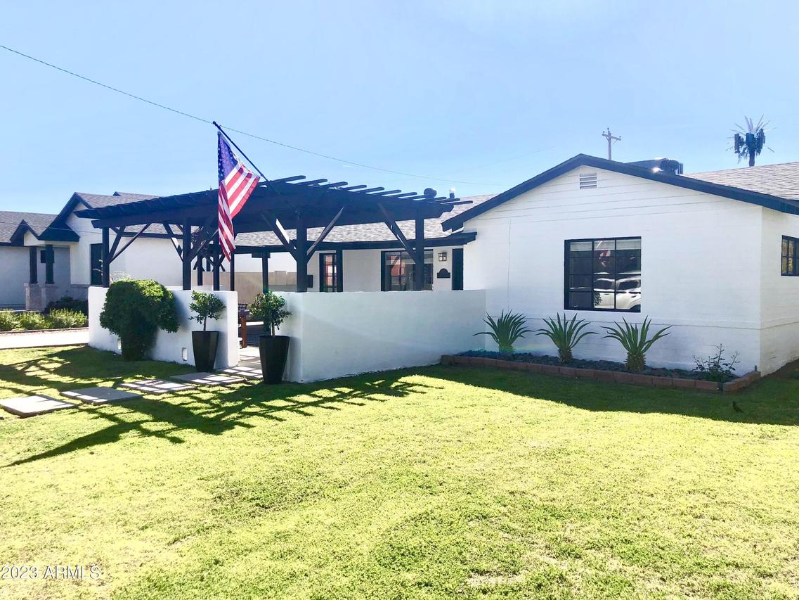 4120 N 44th Pl., Phoenix, AZ 85018