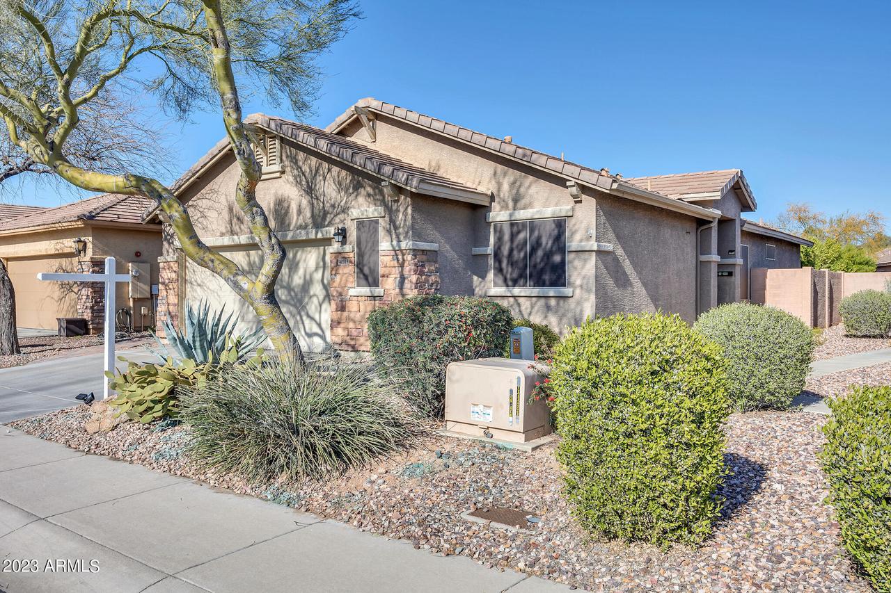 40113 N Thunder Hills Ct., Phoenix, AZ 85086